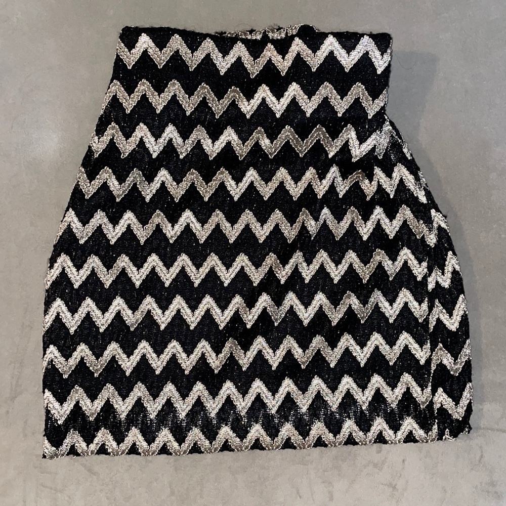 Black and Champagne/Gold Mini Skirt (stretch)